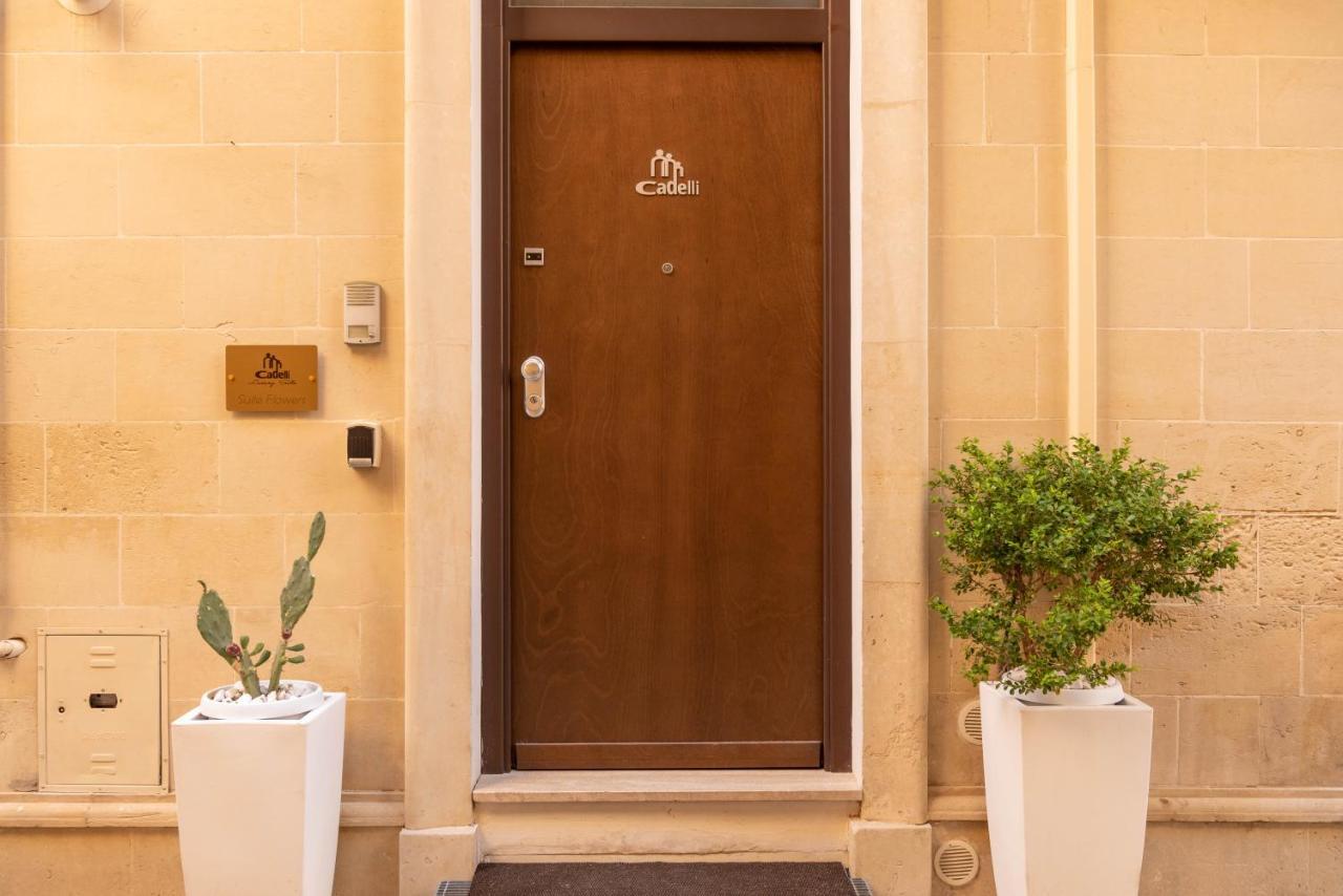 Cadelli Luxury Suite & Apartments Lecce Bagian luar foto