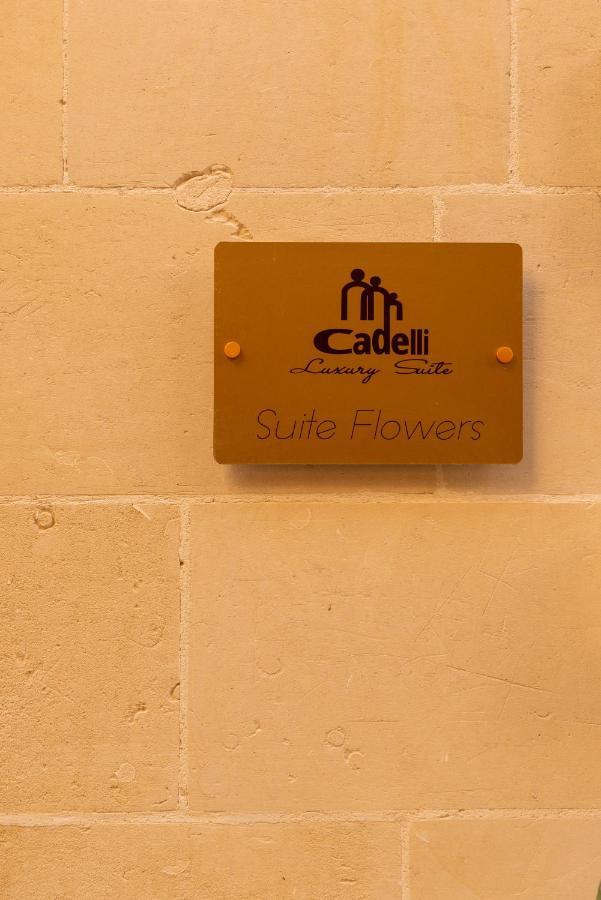 Cadelli Luxury Suite & Apartments Lecce Bagian luar foto